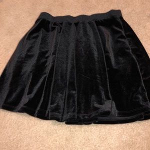 Hot Topic Black Velvet Skirt
